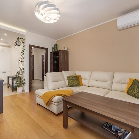 Comfortable Apartment Krakowska Wroclaw With Free Parking By Noclegi Renters ภายนอก รูปภาพ